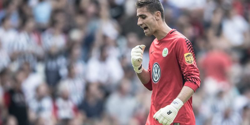 koen-casteels-tu-gac-den-den-ngoi-sao-sang-tai-belgian-football-210